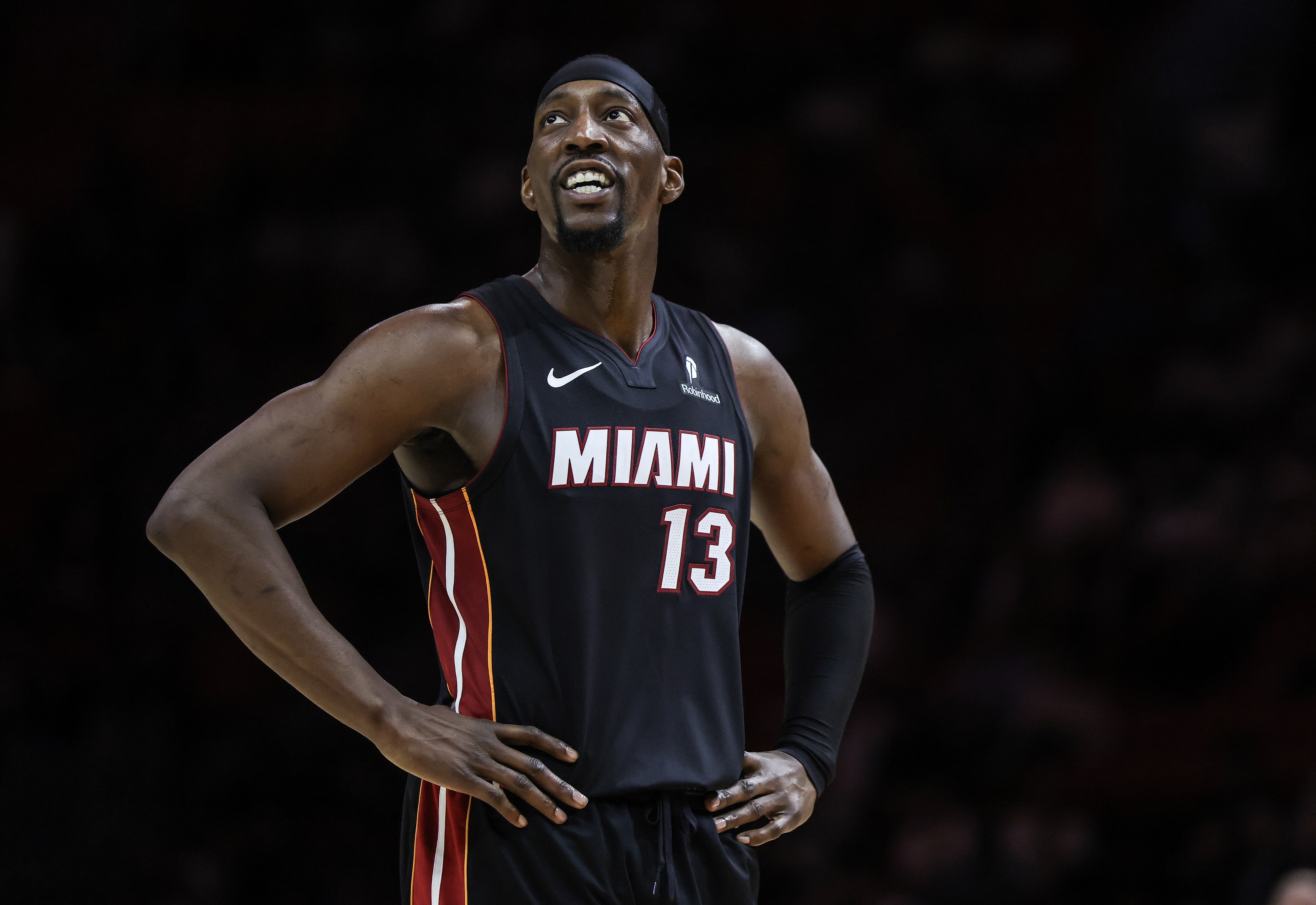 新球体育-人们想让你道歉？阿德巴约：因为他们认为我不是得分手&amp;罚球太多